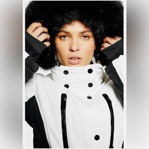 Topshop $450 sno coat puffer jacket size 8 ski SOLD OUT snowboard snow winter